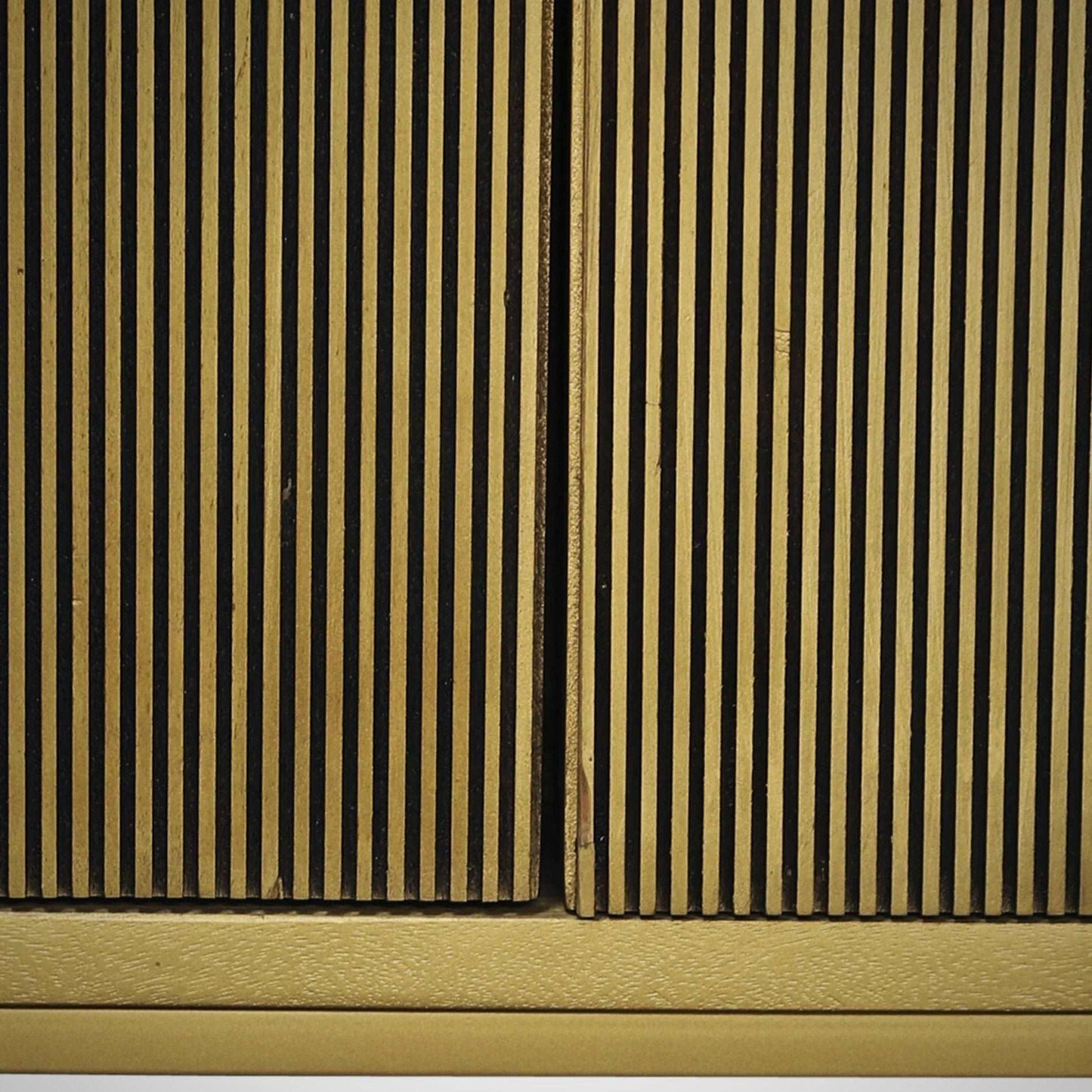 Colixny Cabinet
