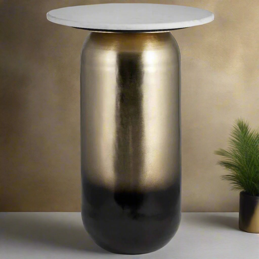 Clukny Accent Table