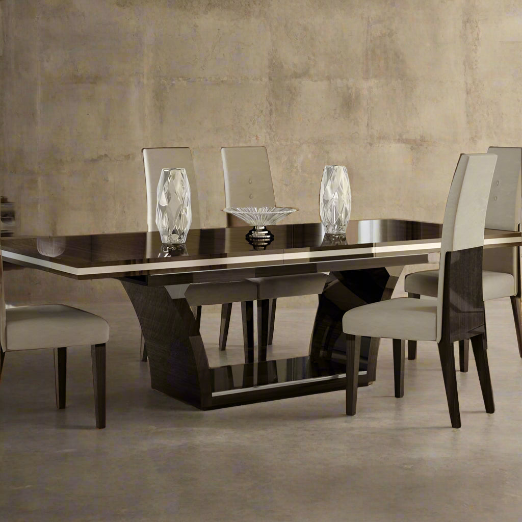Oakfield Dining Table