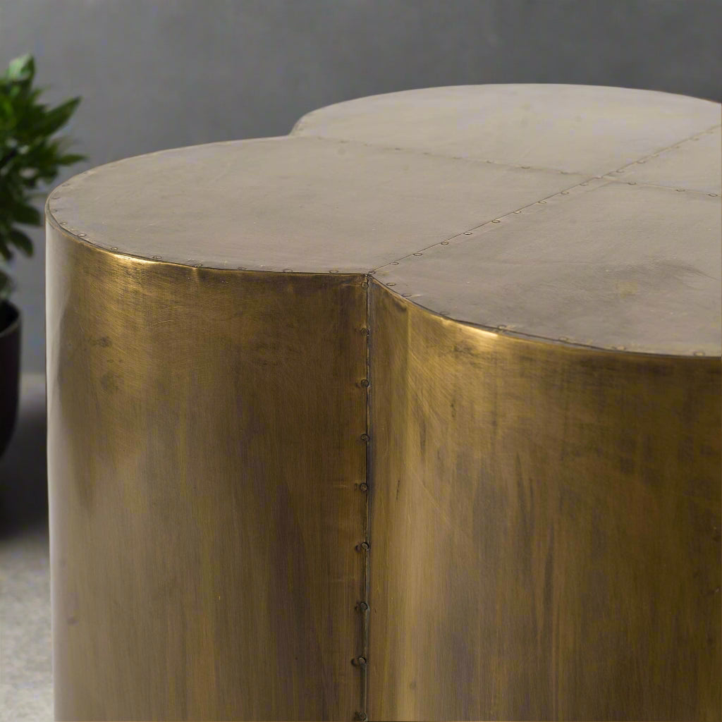 Clovny Accent Table
