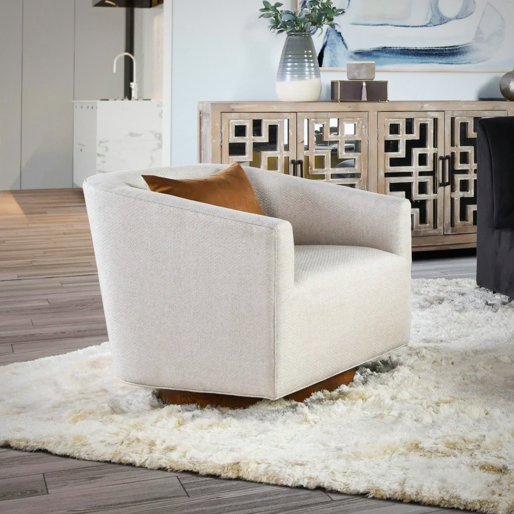 Leuny Accent Chair