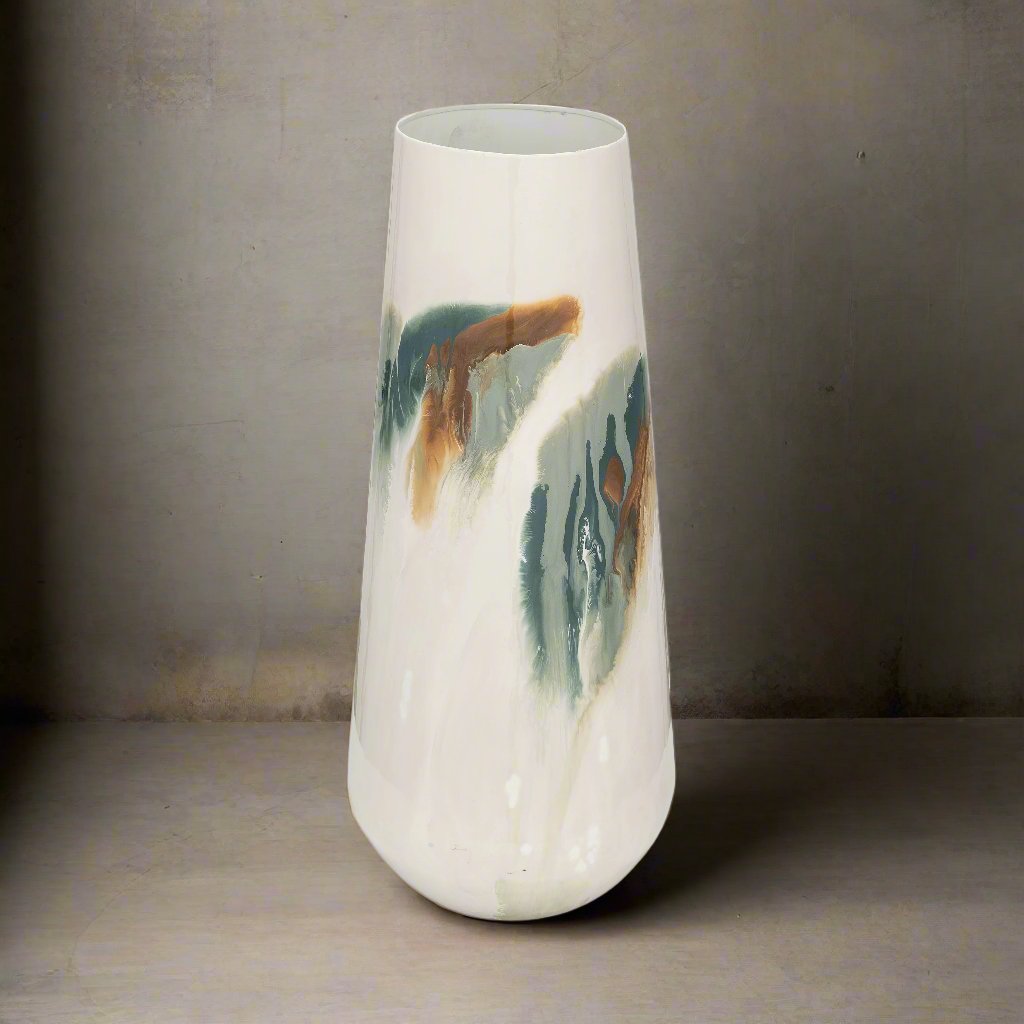 Iron Vase White 17