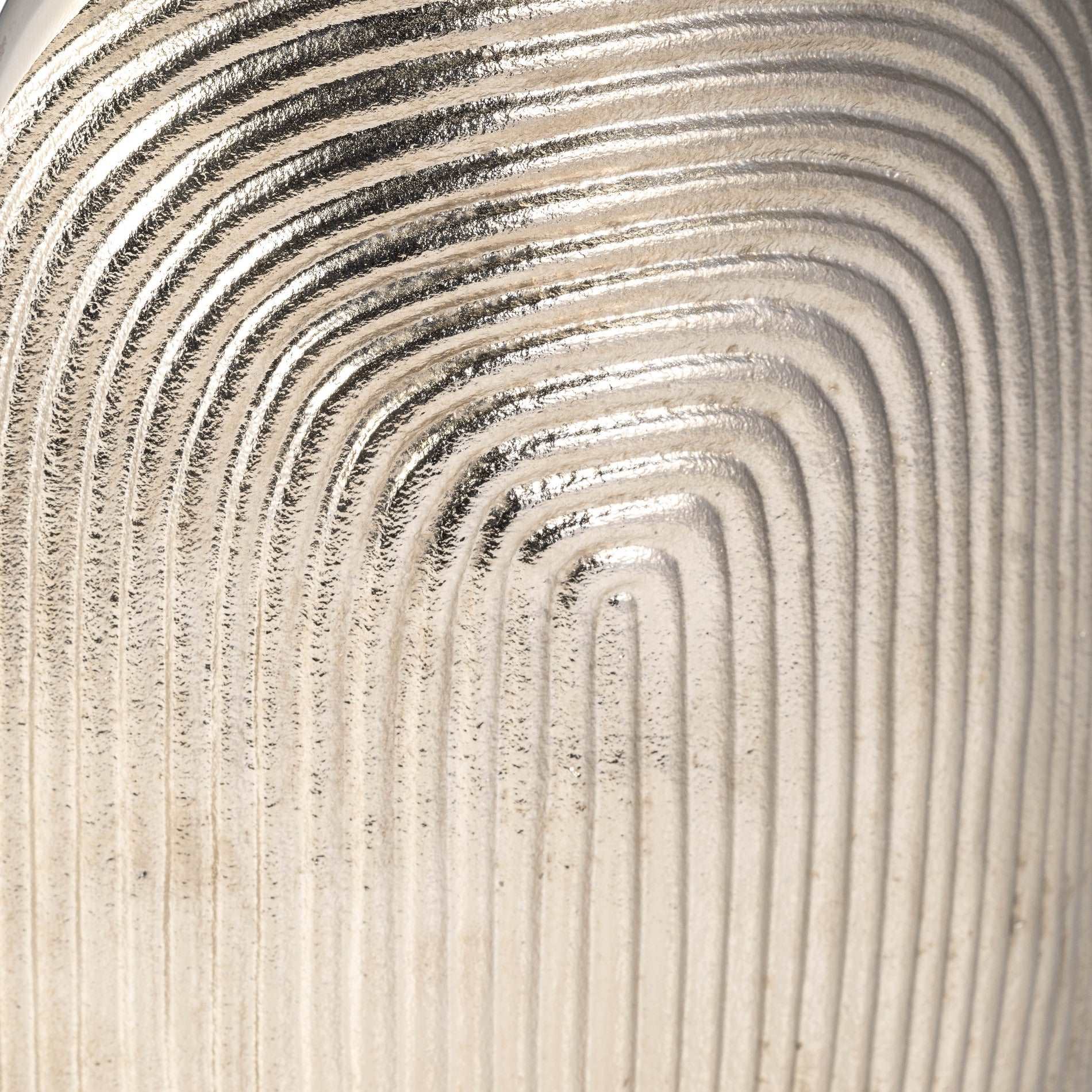 Decony Vase 11"