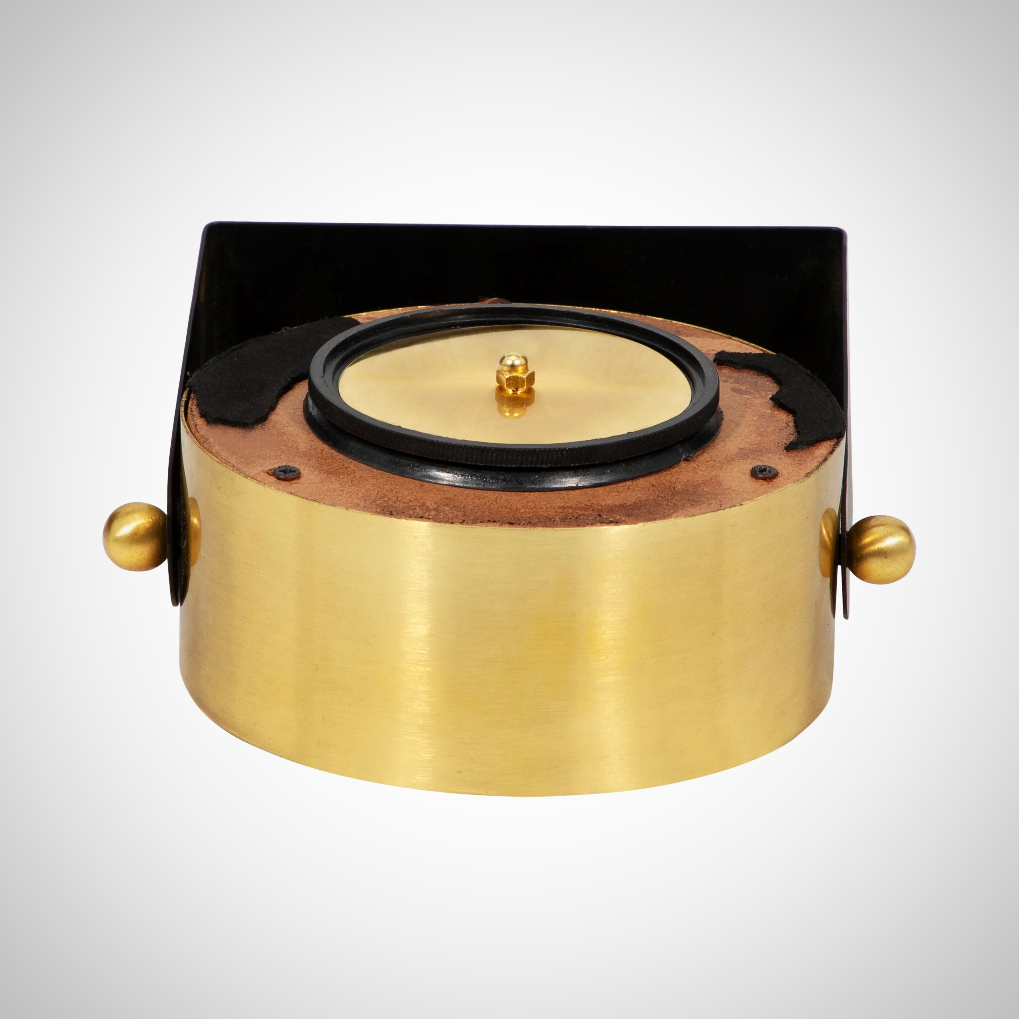 Reloj de mesa de metal dorado