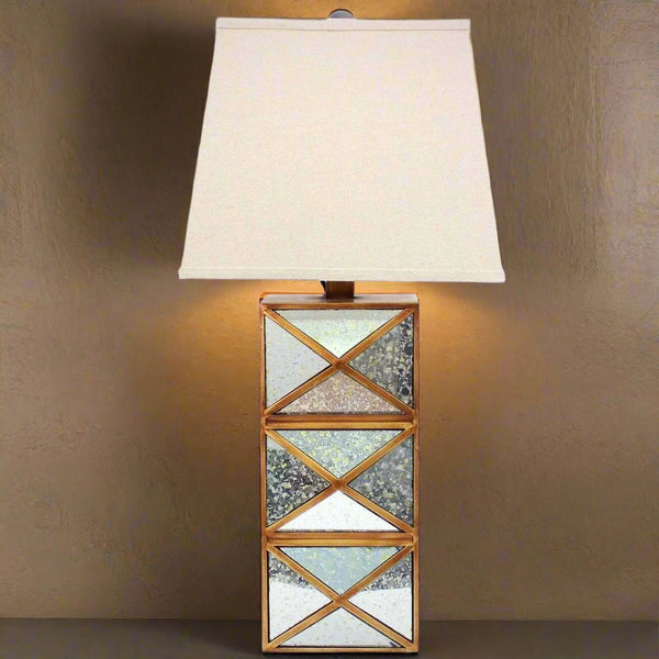 Ilusny Lamp