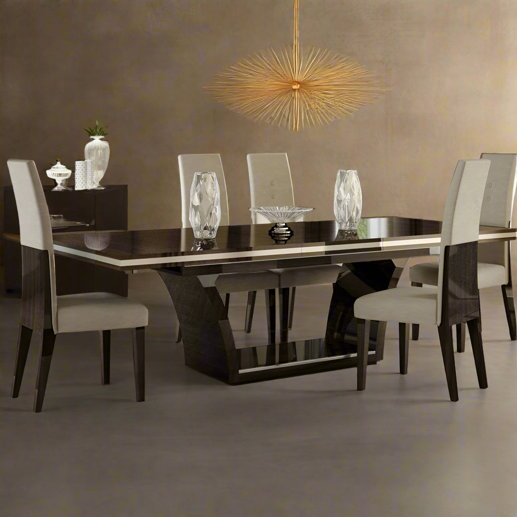 Oakfield Dining Table
