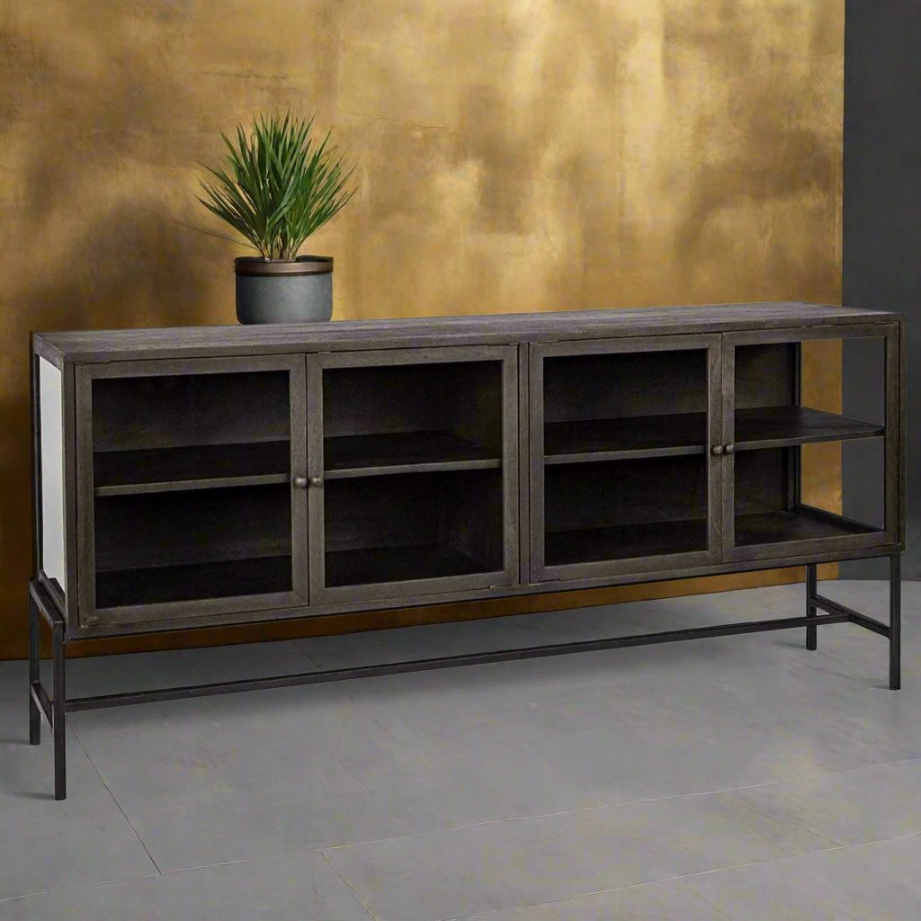 Foxiny Credenza