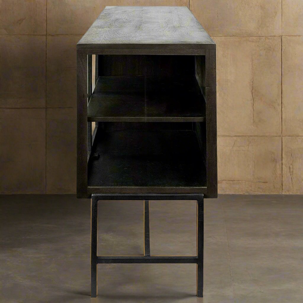 Foxiny Credenza