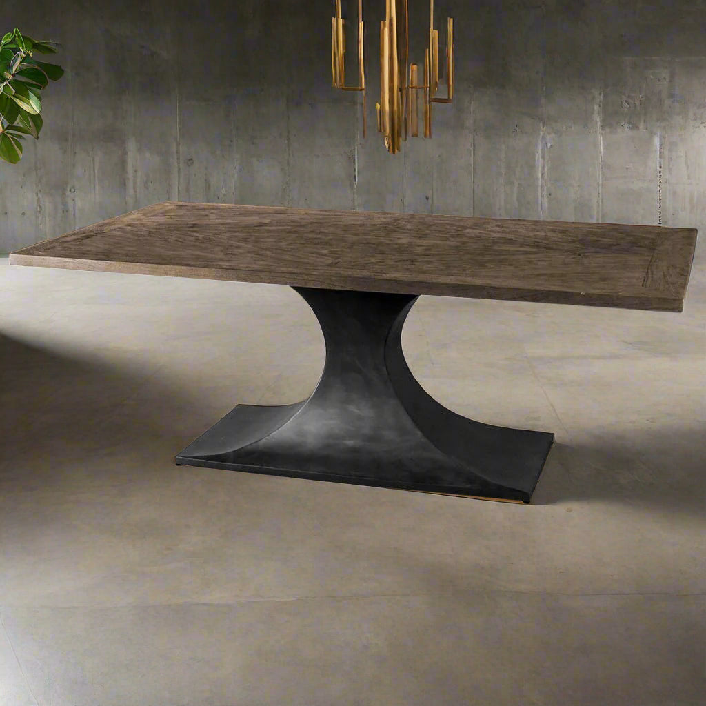 Constantia Dining Table