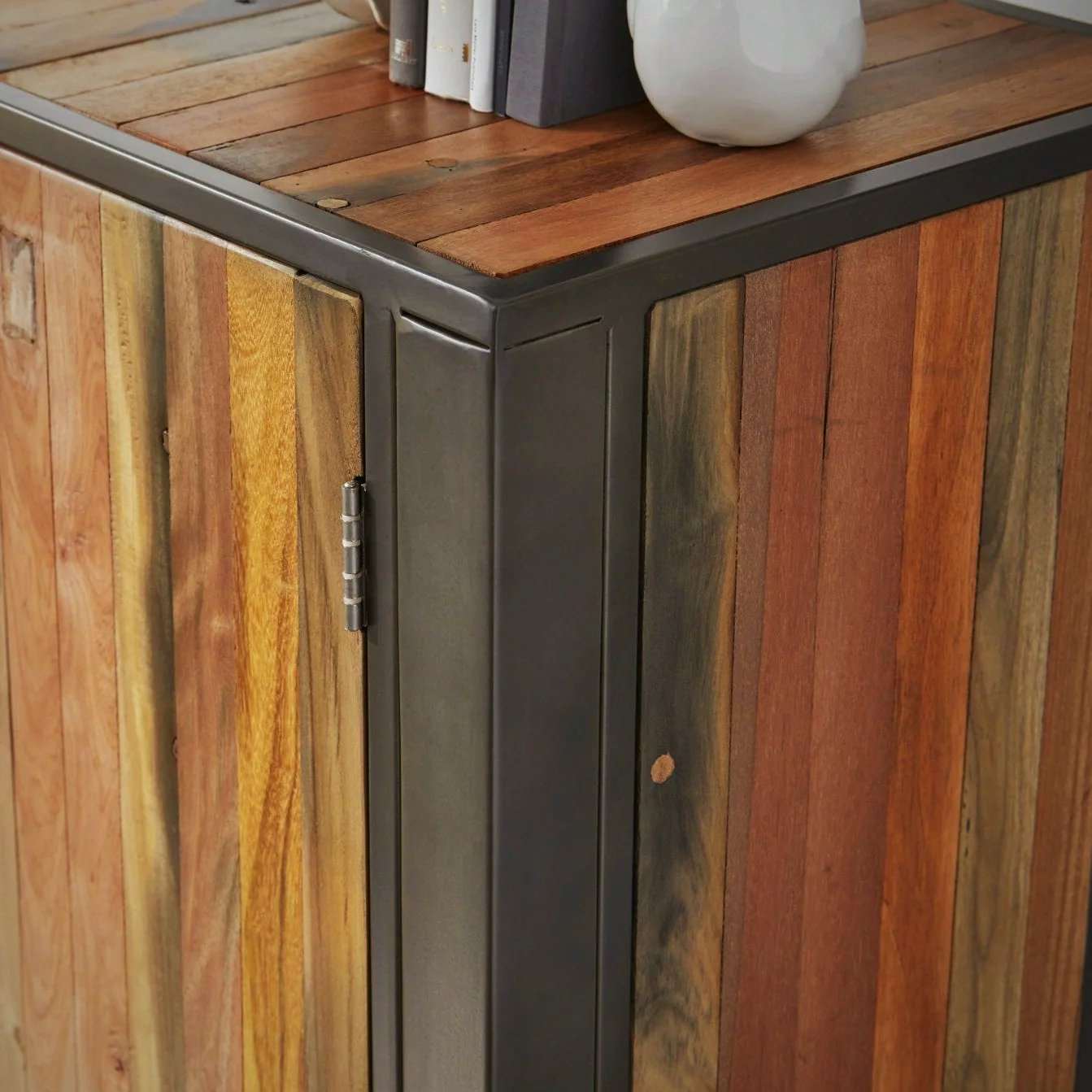 Boatny Credenza