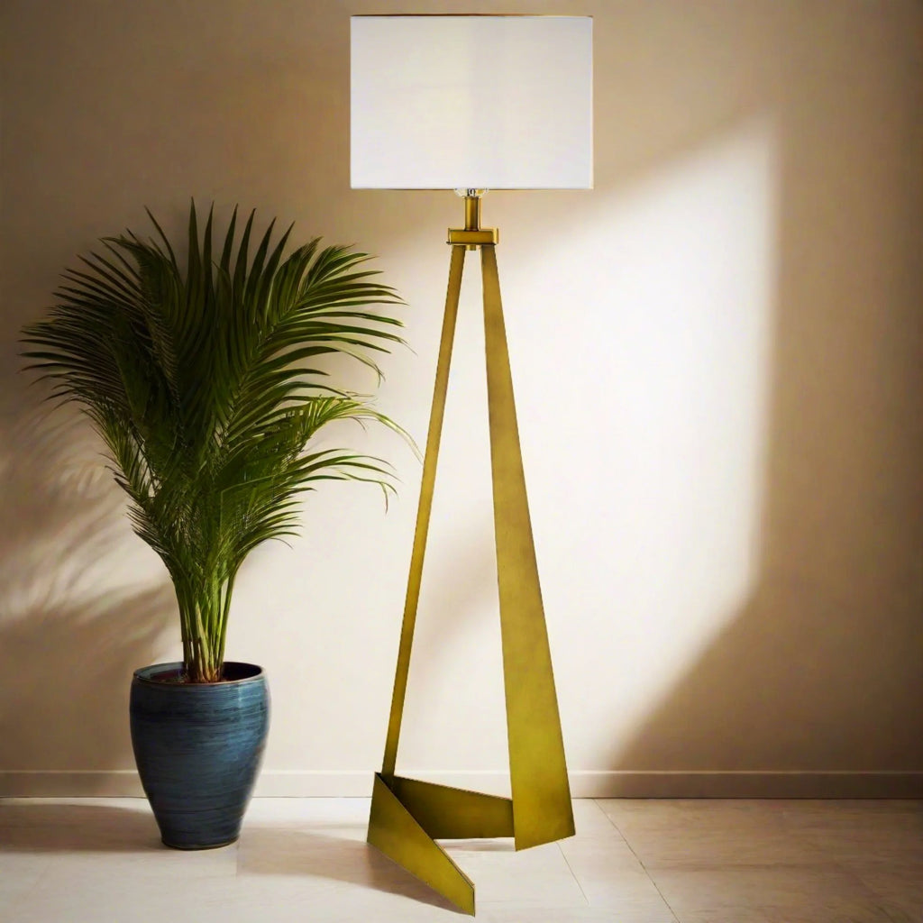 Nassau Floor Lamp