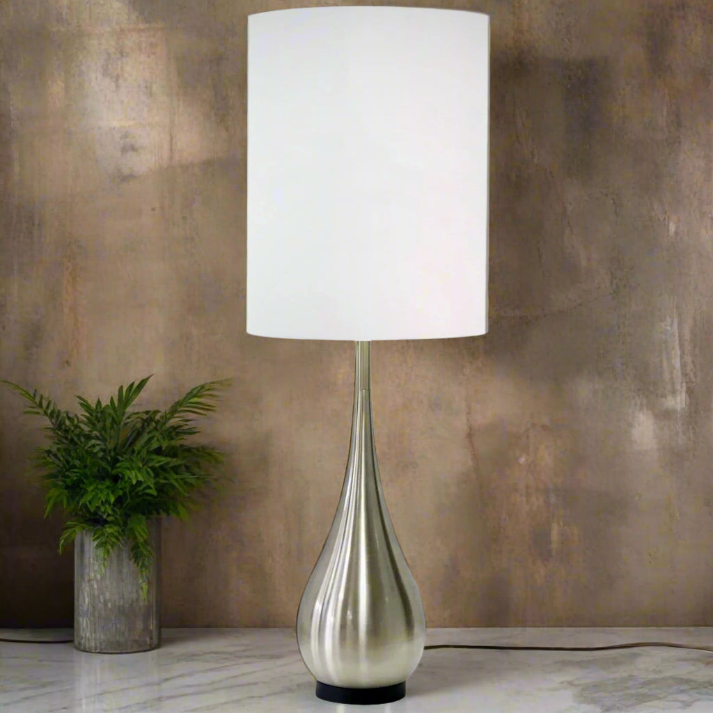 Truxton Lamp