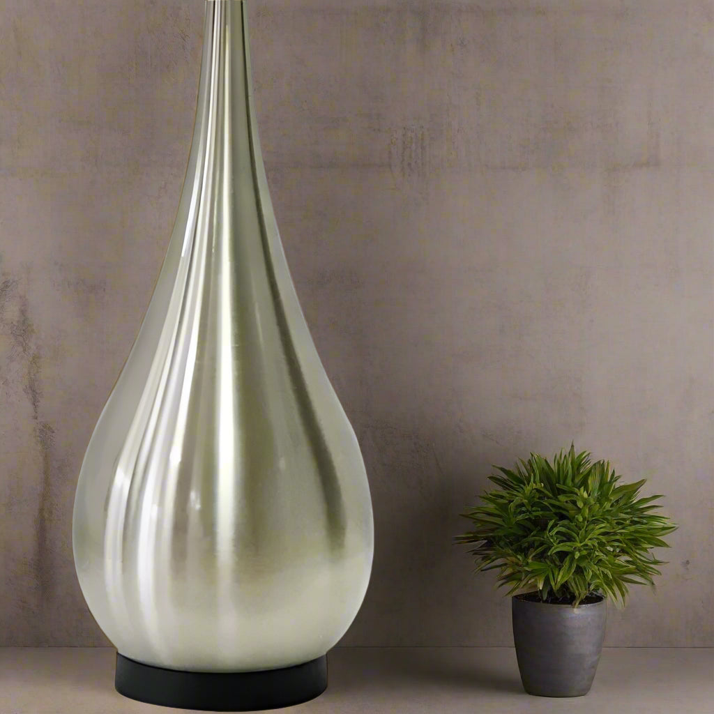 Truxton Lamp