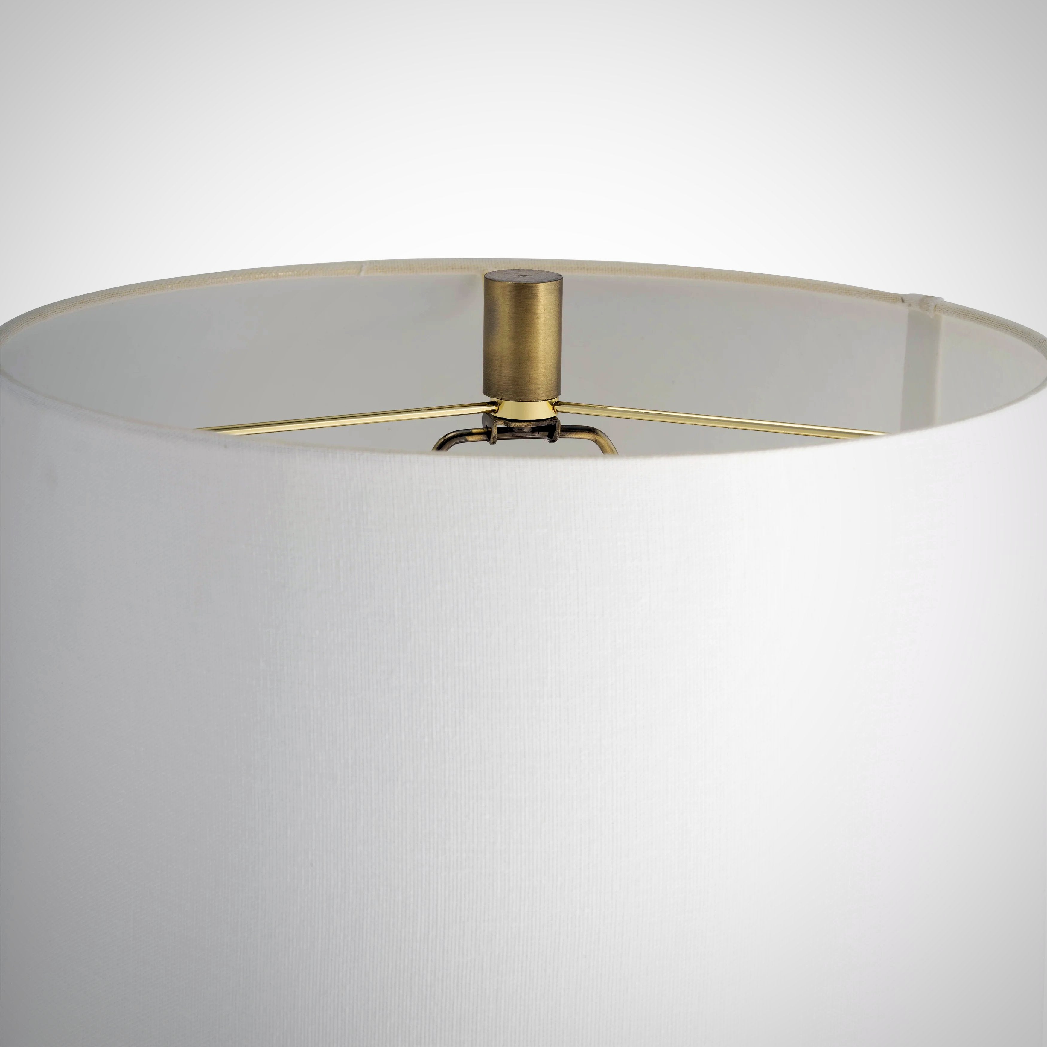 Carlisle Lamp