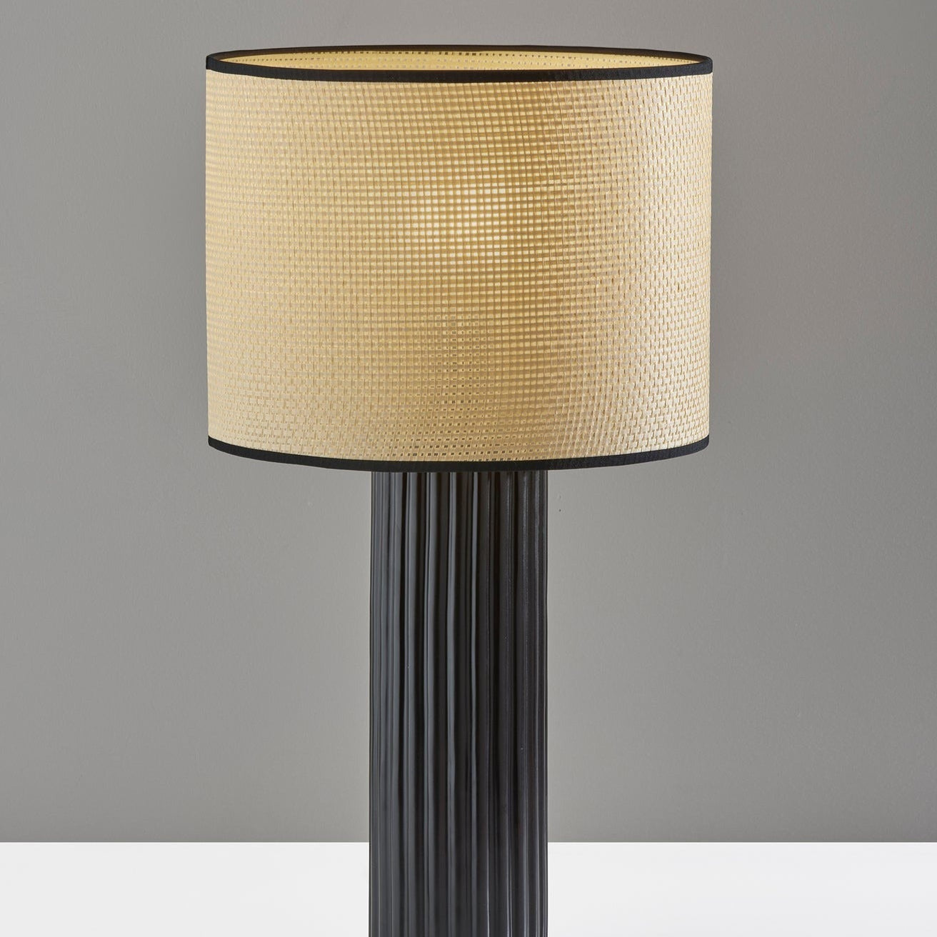 Pembroke Lamp