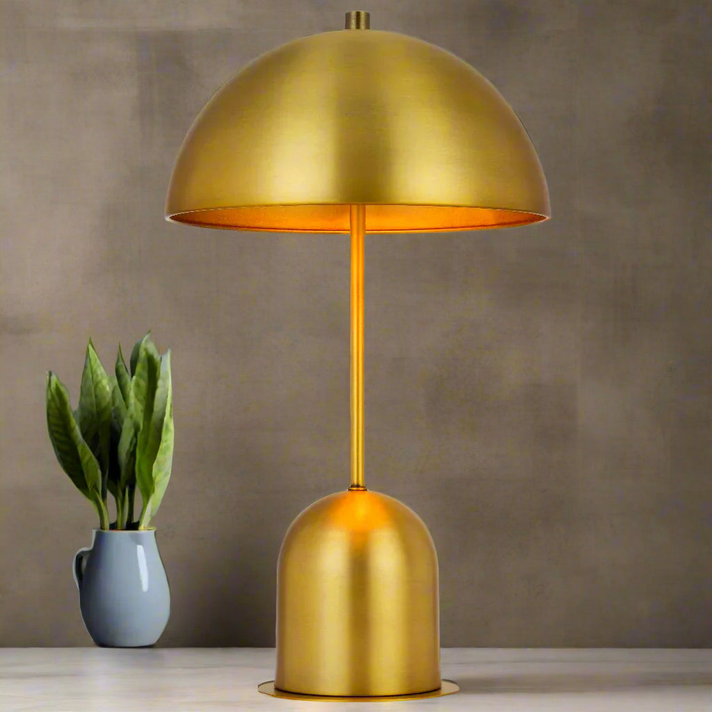 Delaware Lamp