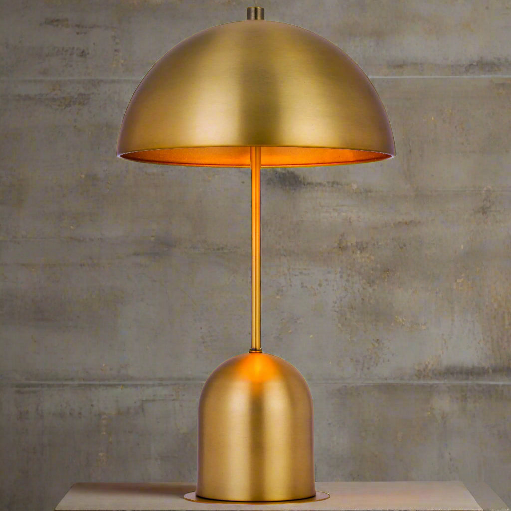 Delaware Lamp