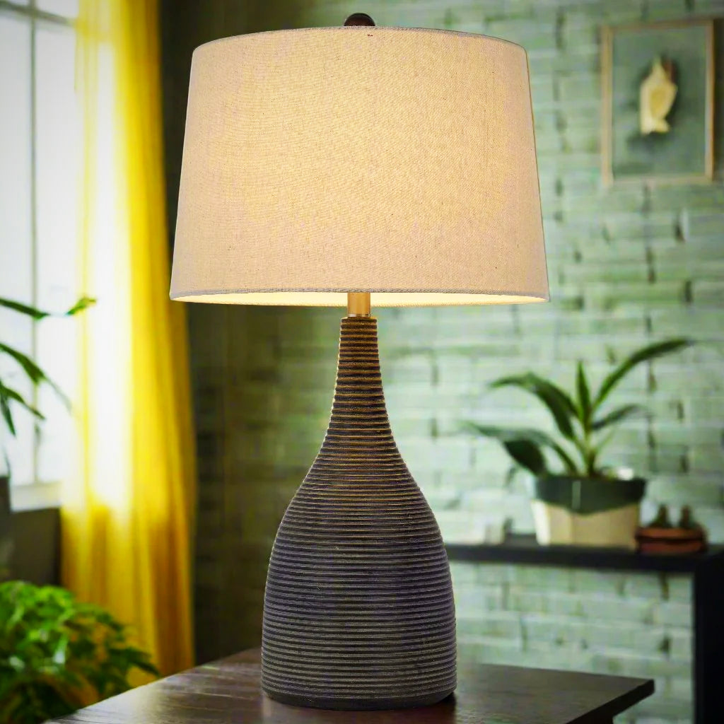 Manlius Lamp