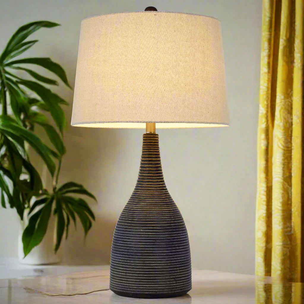 Manlius Lamp