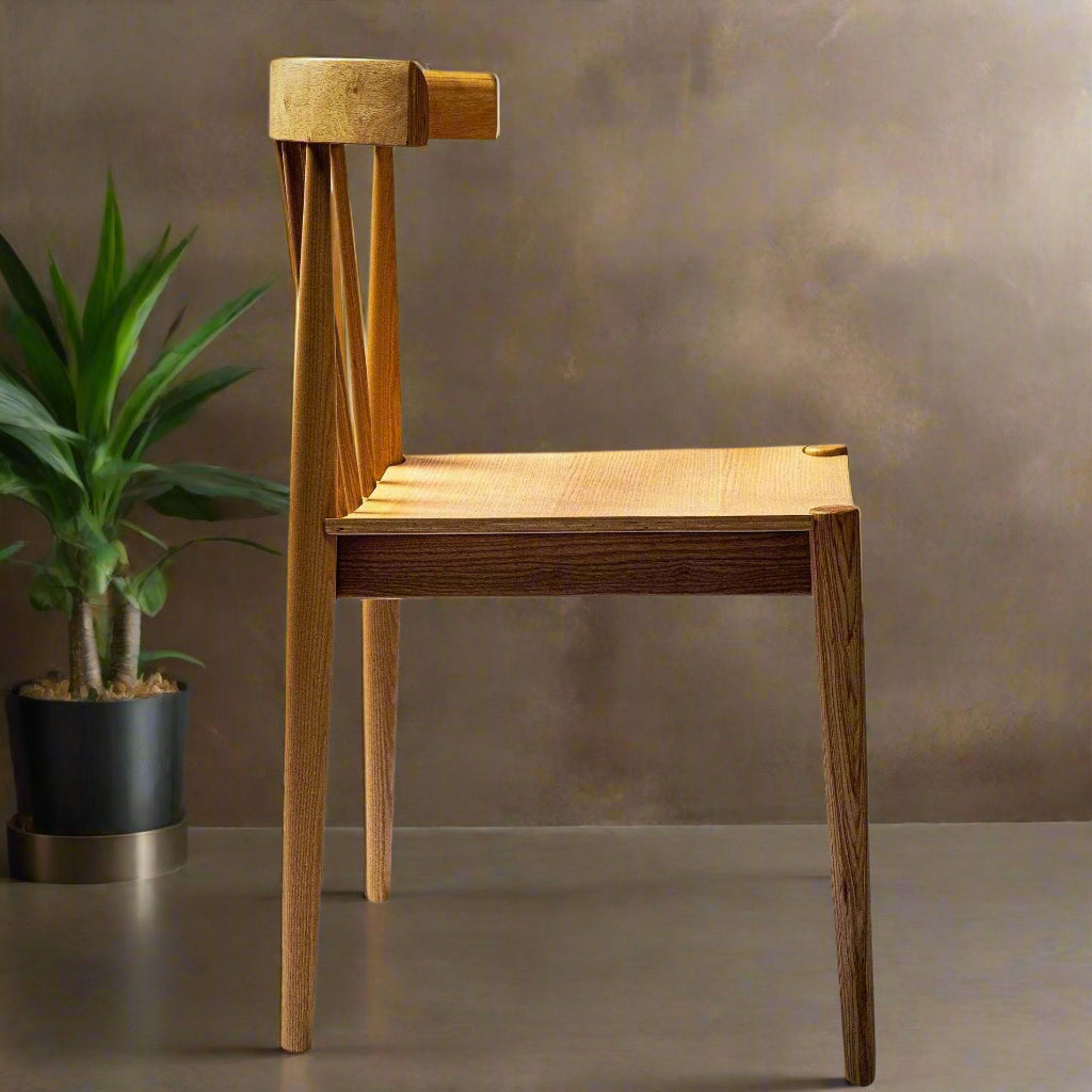 Deseny Dining Chair