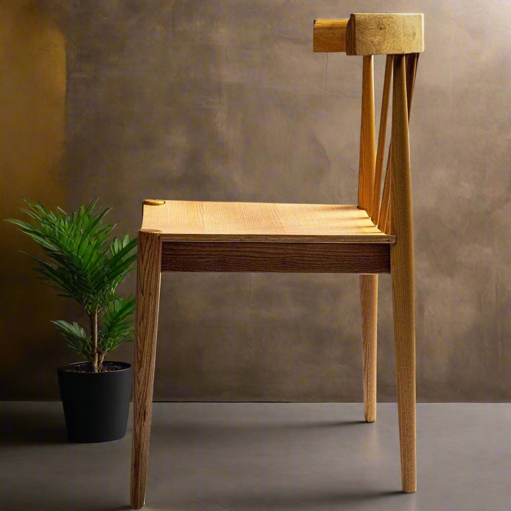 Deseny Dining Chair