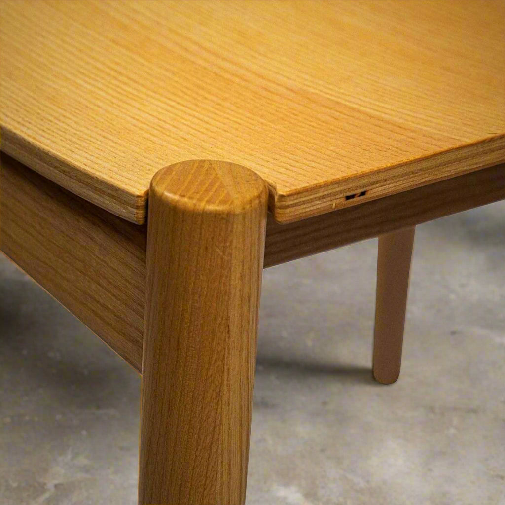 Deseny Dining Chair