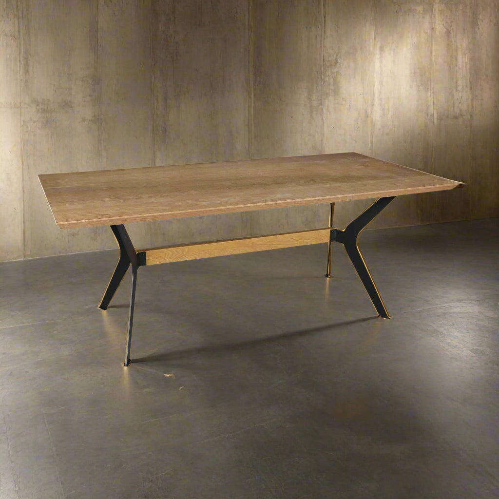 Farmington Dining Table