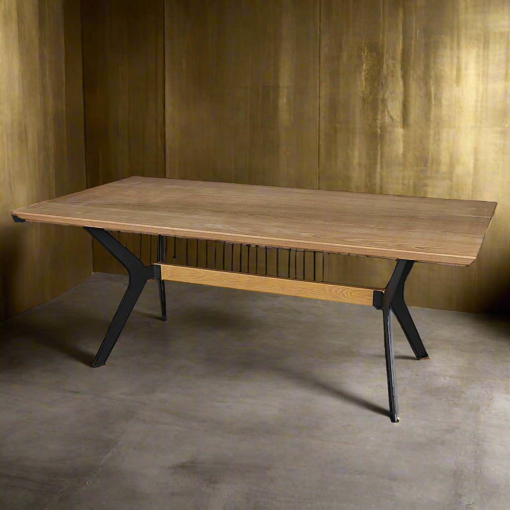 Farmington Dining Table