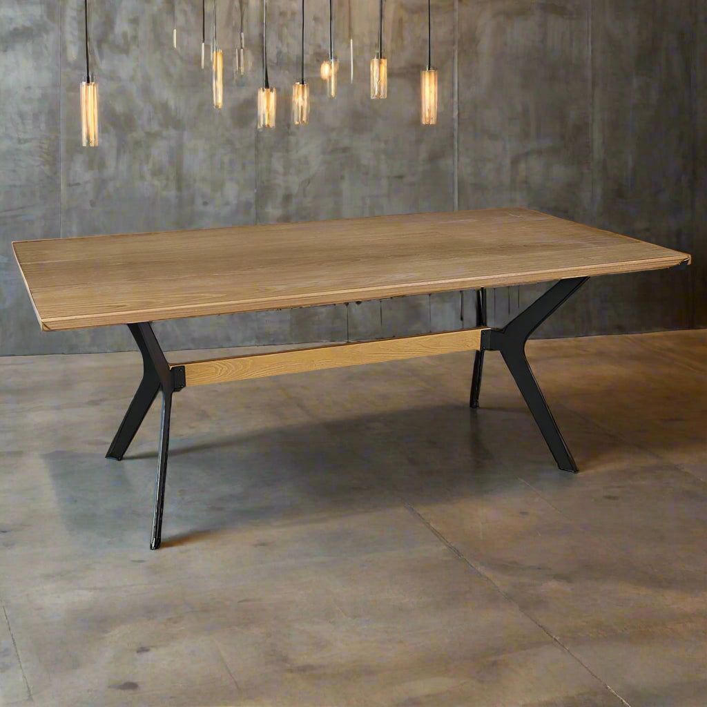 Farmington Dining Table