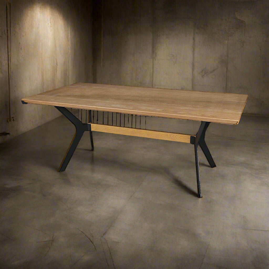 Farmington Dining Table