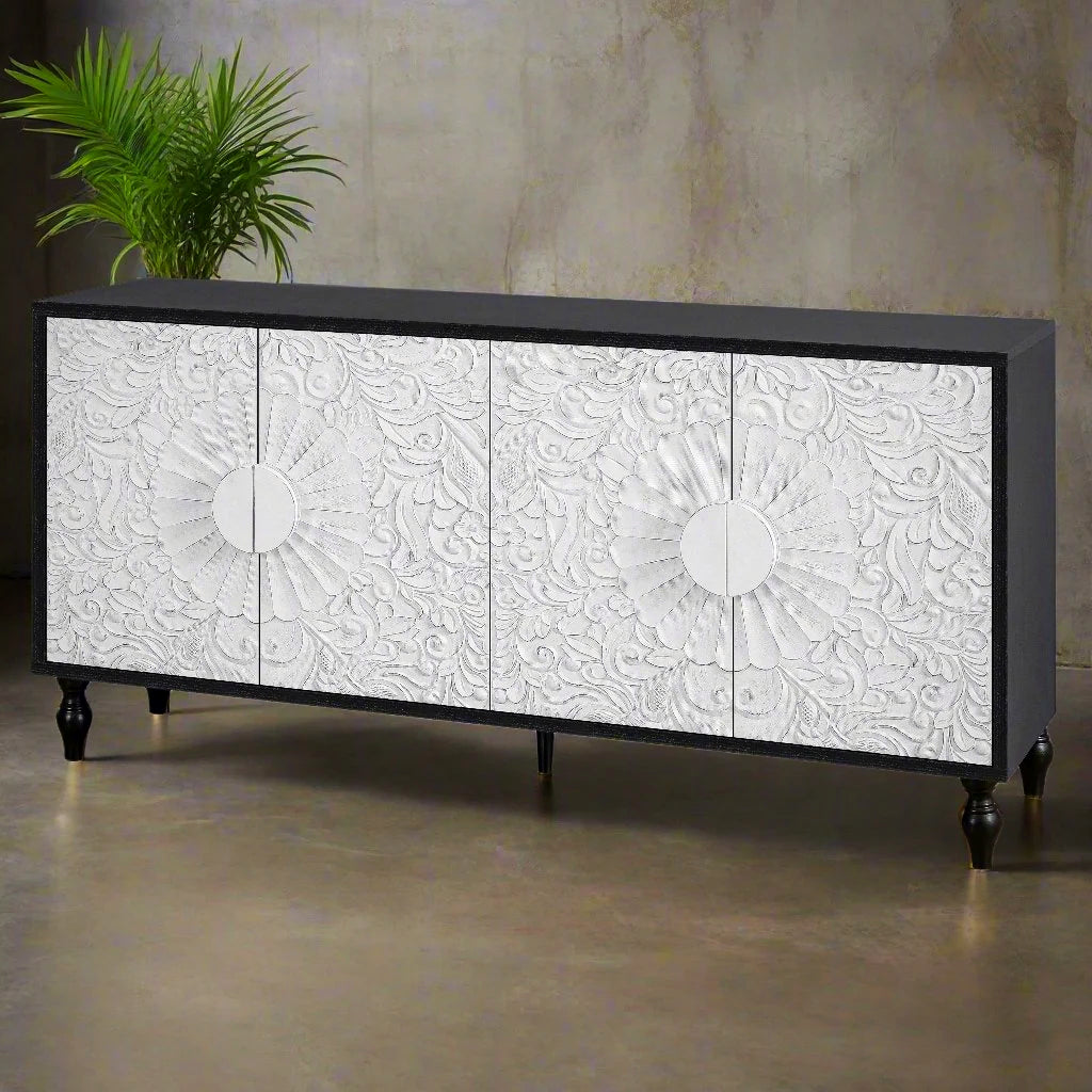 Dutches Credenza