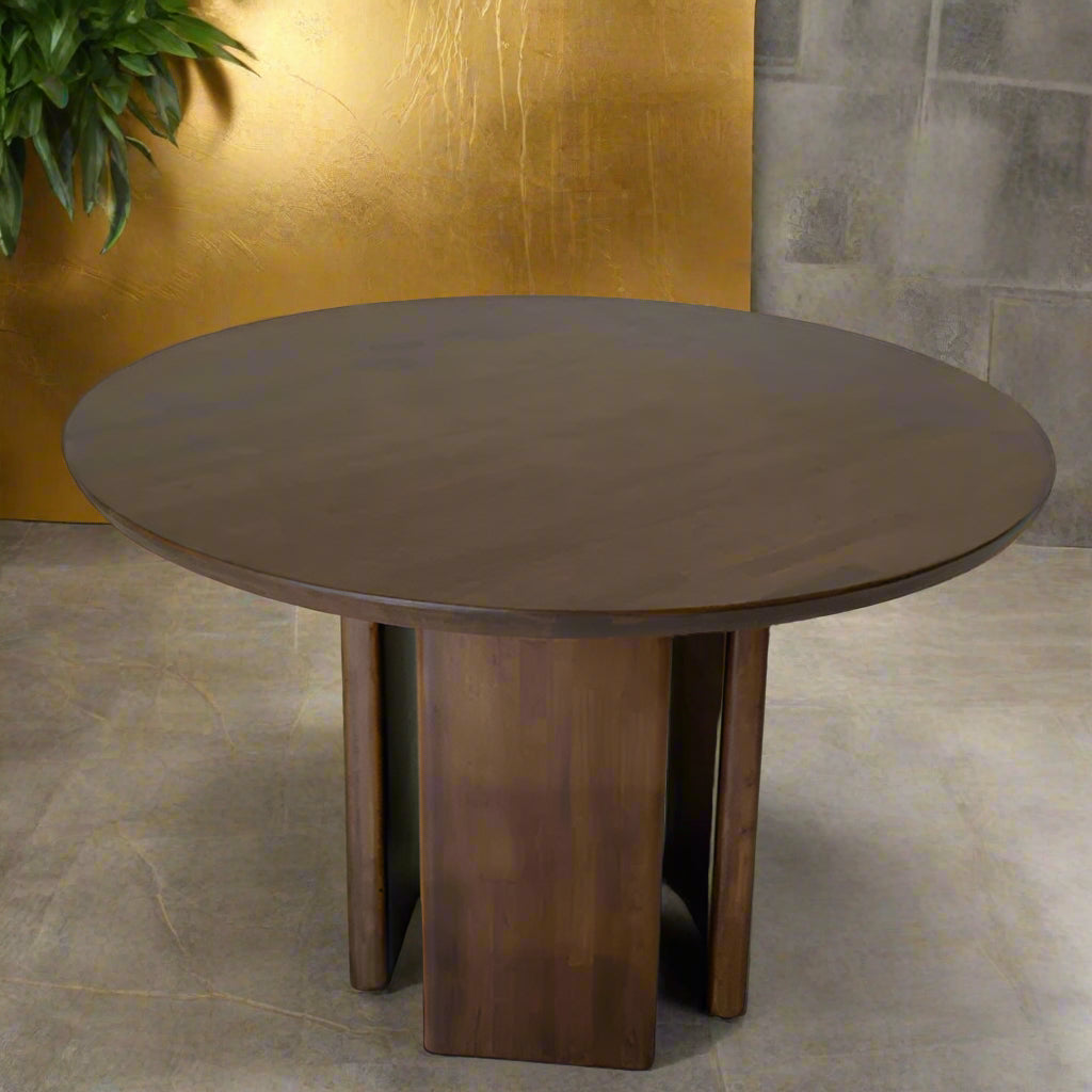 Hinsdale Dining Table
