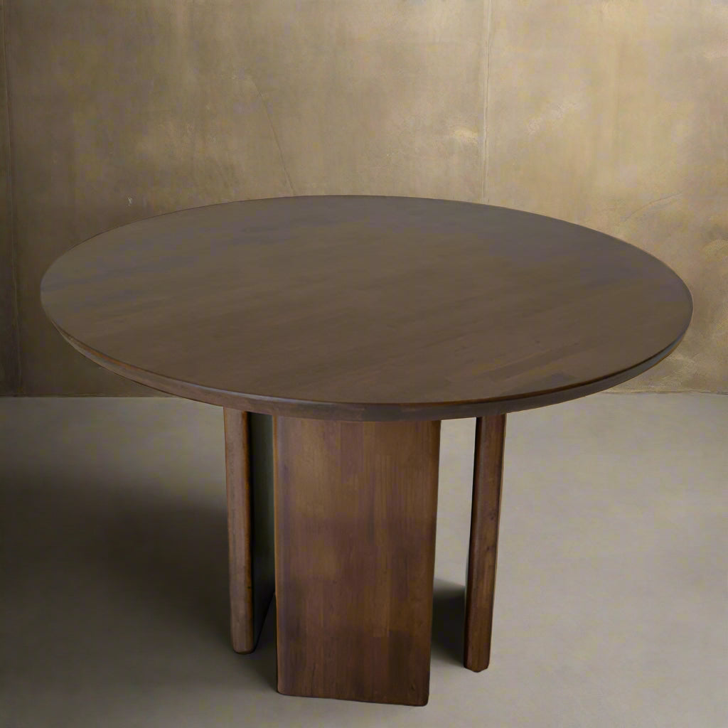 Hinsdale Dining Table