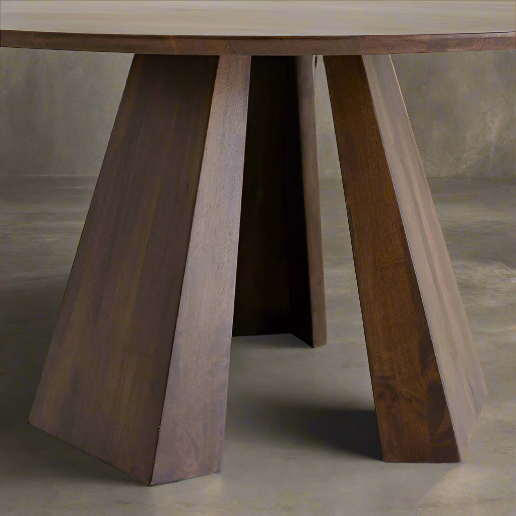 Edinburg Dining Table