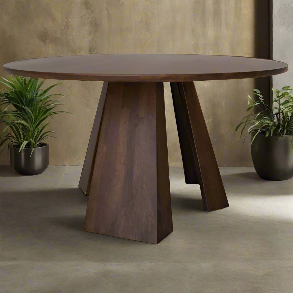 Edinburg Dining Table